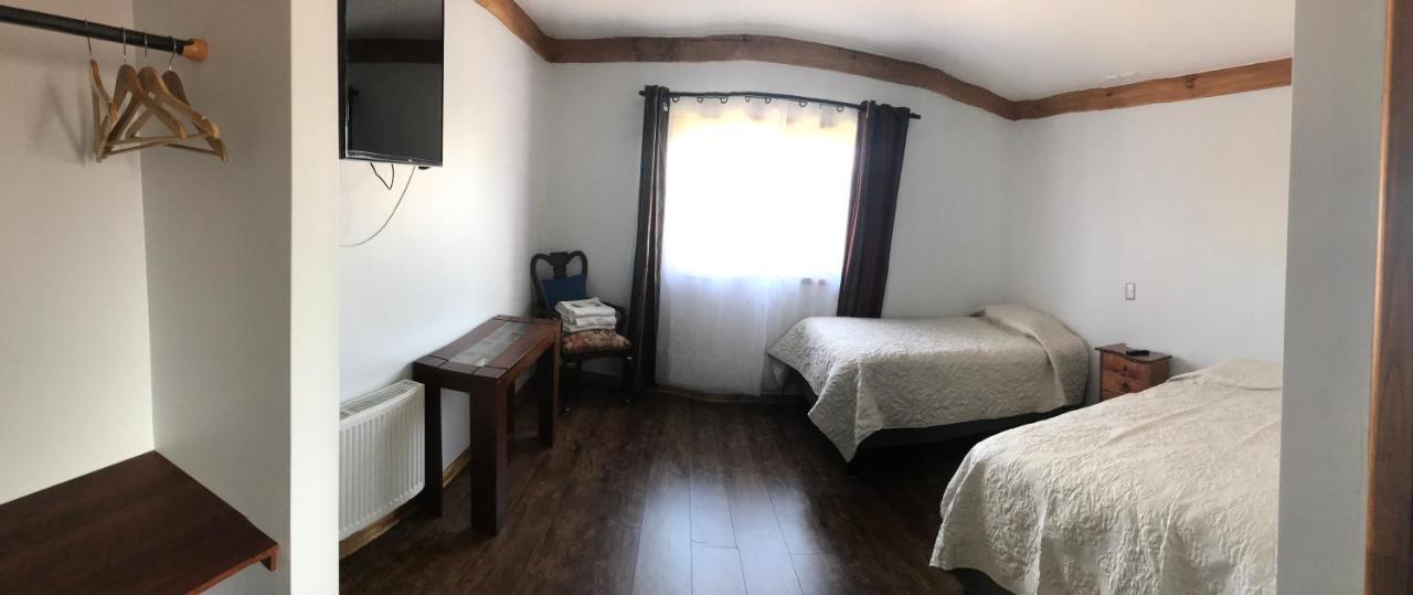 Hostal Entre Araucarias 特木科 外观 照片