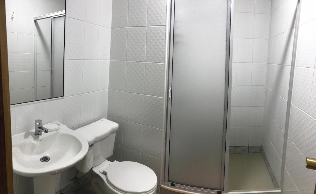 Hostal Entre Araucarias 特木科 外观 照片