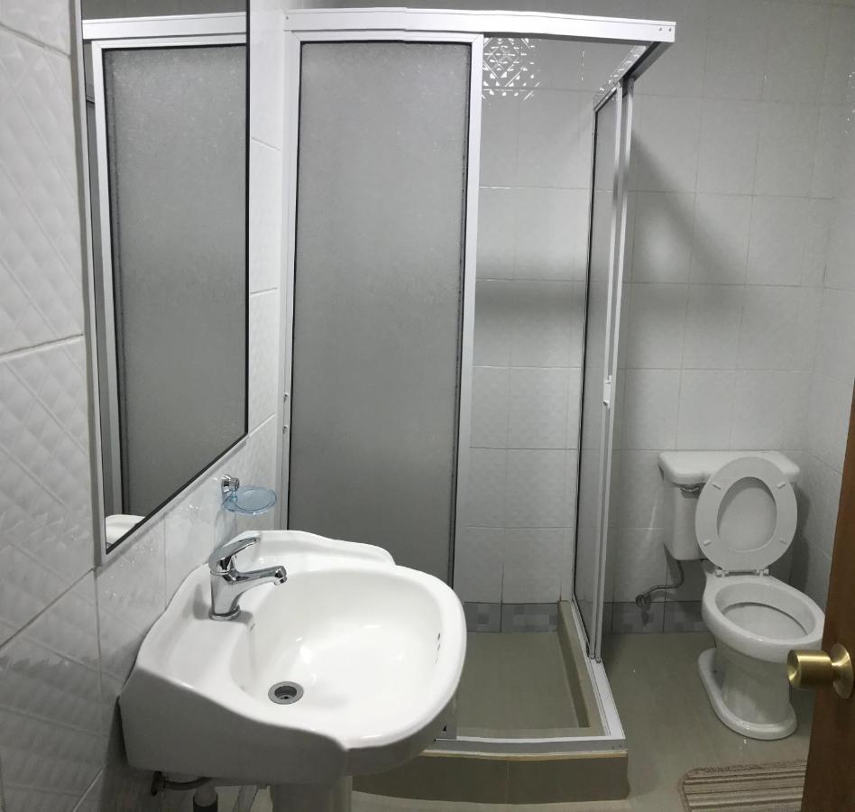 Hostal Entre Araucarias 特木科 外观 照片