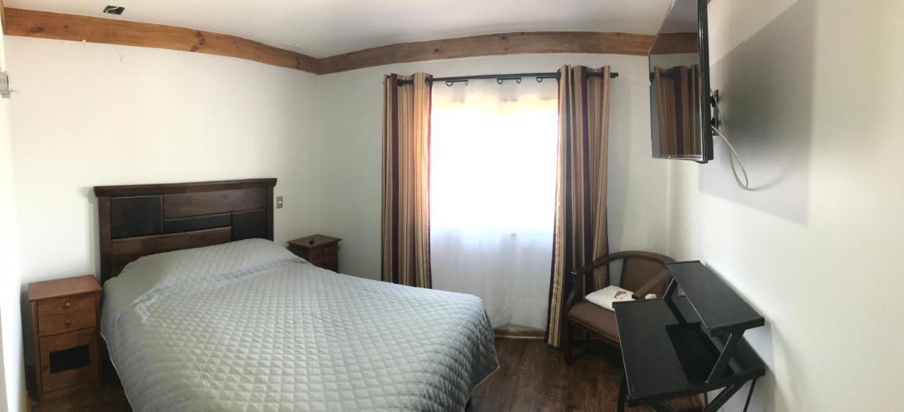 Hostal Entre Araucarias 特木科 外观 照片